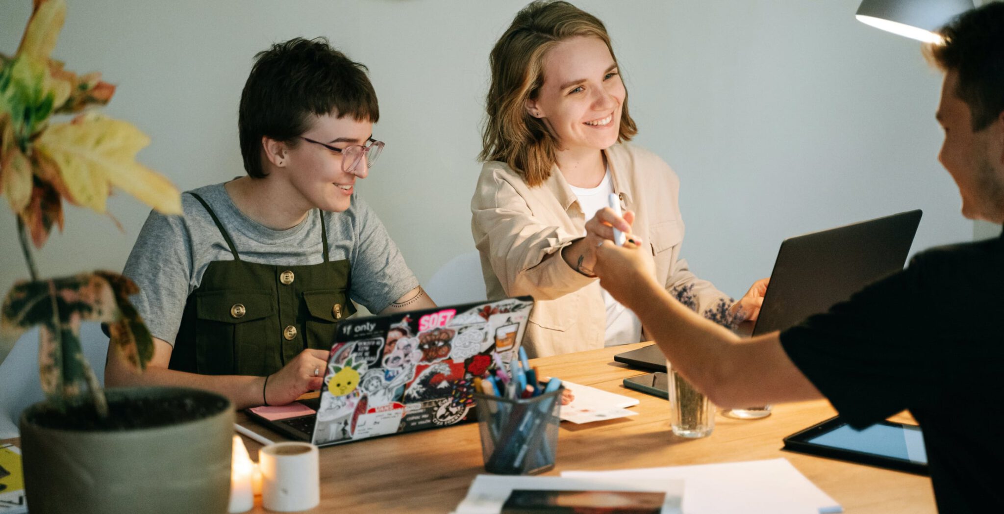 ⎯   Wir sind kreativ